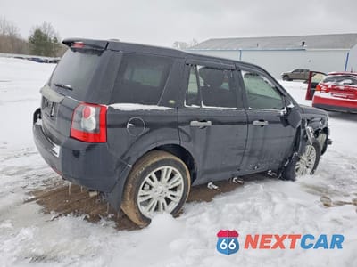 Trzecie zdjęcie samochodu z tyłu: 2010 LAND ROVER LR2 HSE TECHNOLOGY VIN:SALFT2BN8AH172715 - miniatura