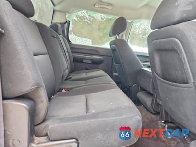 Zdjęcie 10 z 13 samochodu: 2011 CHEVROLET SILVERADO K1500 LS VIN:3GCPKREA2BG317517 - miniatura