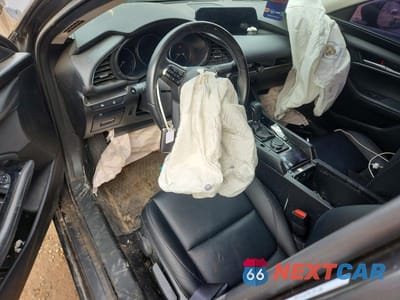 Zdjęcie 8 z 11 samochodu: 2025 MAZDA 3 SELECT SPORT VIN:JM1BPABM2S1763807 - miniatura