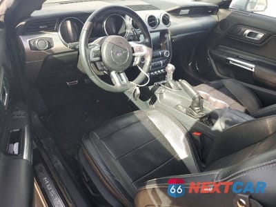 Zdjęcie 8 z 12 samochodu: 2021 FORD MUSTANG VIN:1FA6P8TH0M5104248 - miniatura