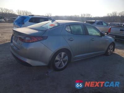 Trzecie zdjęcie samochodu z tyłu: 2016 KIA OPTIMA HYBRID VIN:KNAGN4AD0G5094254 - miniatura