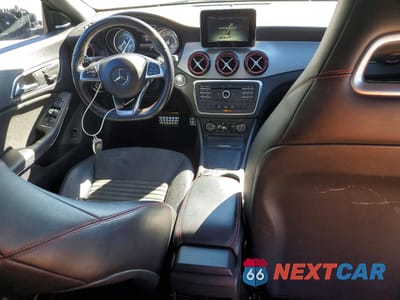 Zdjęcie 8 z 13 samochodu: 2015 MERCEDES-BENZ CLA 250 VIN:WDDSJ4EB6FN185518 - miniatura