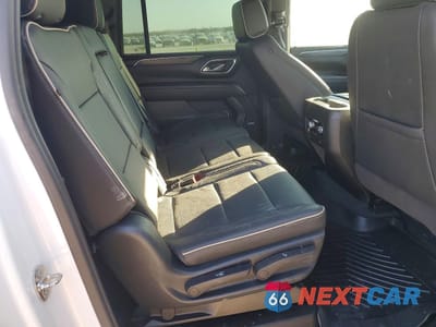 Zdjęcie 11 z 14 samochodu: 2023 GMC YUKON XL C1500 SLT VIN:1GKS1GKD6PR511947 - miniatura