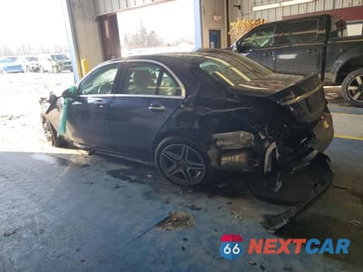 Drugie zdjęcie samochodu z przodu: 2020 MERCEDES-BENZ C 300 4MATIC VIN:55SWF8EB7LU326805 - miniatura