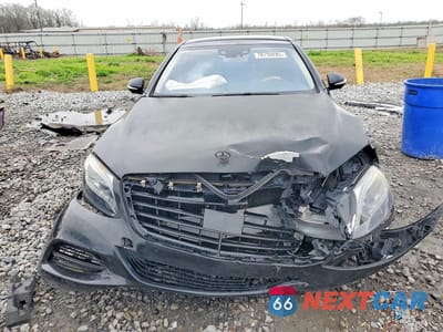 Piąte zdjęcie samochodu w środku: 2016 MERCEDES-BENZ S 550 4MATIC VIN:WDDUG8FB1GA204420 - miniatura