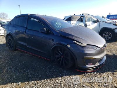 Czwarte zdjęcie samochodu z boku: 2022 TESLA MODEL X VIN:7SAXCDE54NF337381 - miniatura