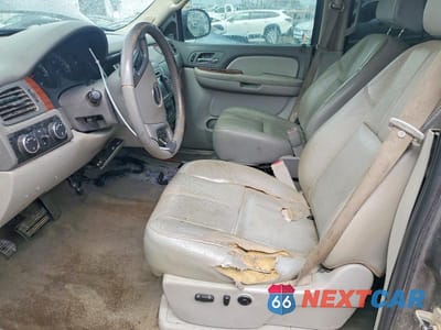 Zdjęcie 7 z 13 samochodu: 2008 GMC SIERRA K1500 VIN:2GTEK13M581187143 - miniatura
