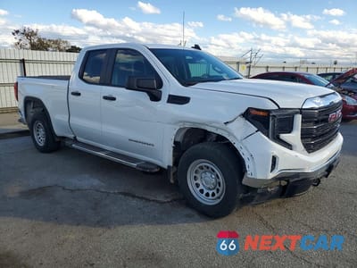 Czwarte zdjęcie samochodu z boku: 2024 GMC SIERRA K1500 VIN:1GTRUAED7RZ155215 - miniatura