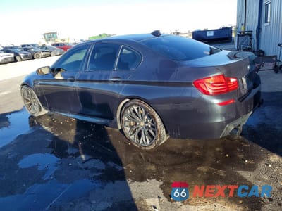 Drugie zdjęcie samochodu z przodu: 2013 BMW M5 VIN:WBSFV9C56DC773799 - miniatura