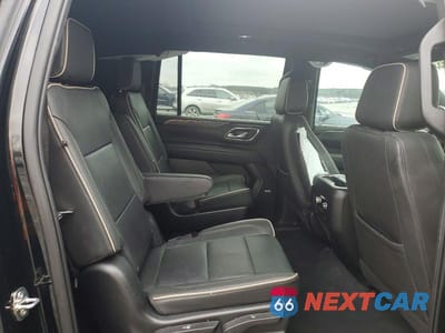 Zdjęcie 11 z 13 samochodu: 2023 GMC YUKON XL K1500 SLT VIN:1GKS2GKD7PR136440 - miniatura