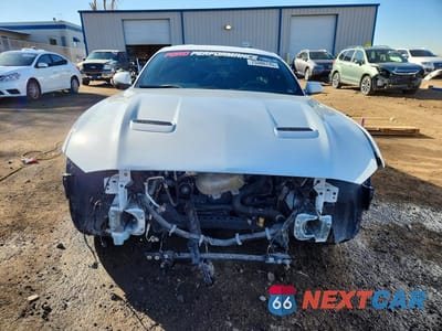 Piąte zdjęcie samochodu w środku: 2018 FORD MUSTANG GT VIN:1FA6P8CF0J5123019 - miniatura