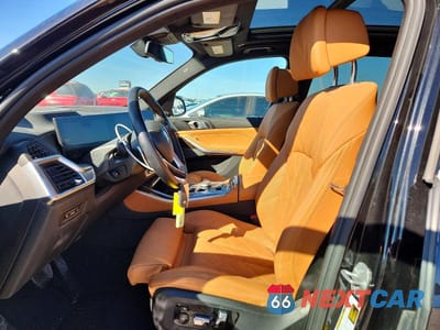 Zdjęcie 7 z 13 samochodu: 2024 BMW X5 XDRIVE50E VIN:5UX43EU02R9S69477 - miniatura