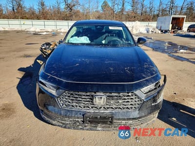 Piąte zdjęcie samochodu w środku: 2025 HONDA ACCORD SE VIN:1HGCY1F48SA070494 - miniatura