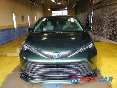 Piąte zdjęcie samochodu w środku: 2025 TOYOTA SIENNA LE 8-PASSENGER * PRIOR FLEET * VIN:5TDKSKFC4SS182723 - miniatura