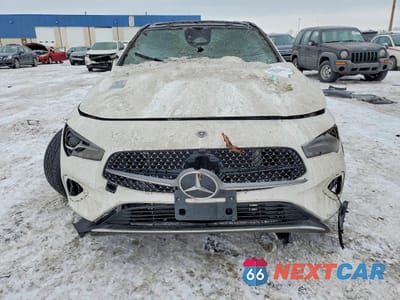 Piąte zdjęcie samochodu w środku: 2025 MERCEDES-BENZ CLA 250 4MATIC VIN:W1K5J4HB9SN515543 - miniatura