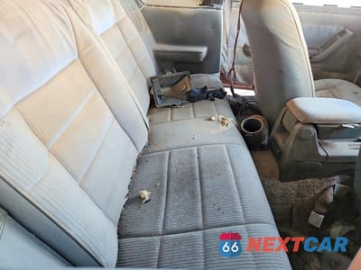 Zdjęcie 10 z 11 samochodu: 1988 FORD MUSTANG LX VIN:1FABP41A5JF189798 - miniatura