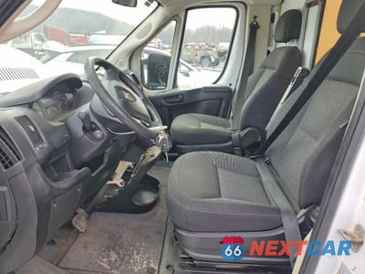 Zdjęcie 7 z 13 samochodu: 2017 RAM PROMASTER 3500 3500 STANDARD VIN:3C7WRVLG7HE549657 - miniatura