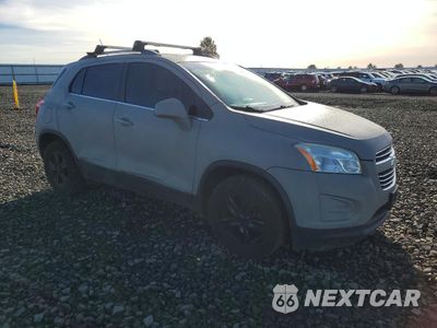 Czwarte zdjęcie samochodu z boku: 2015 CHEVROLET TRAX 1LT VIN:3GNCJRSB1FL167032 - miniatura