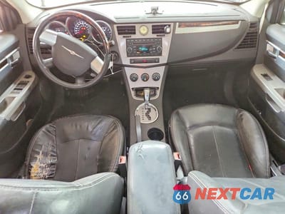 Zdjęcie 8 z 12 samochodu: 2010 CHRYSLER SEBRING LIMITED VIN:1C3CC5FB8AN147315 - miniatura