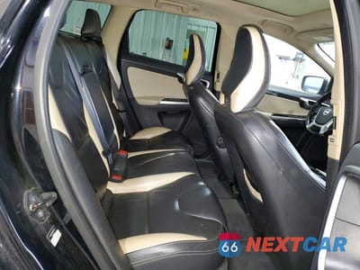 Zdjęcie 11 z 12 samochodu: 2011 VOLVO XC60 T6 VIN:YV4902DZ3B2143167 - miniatura