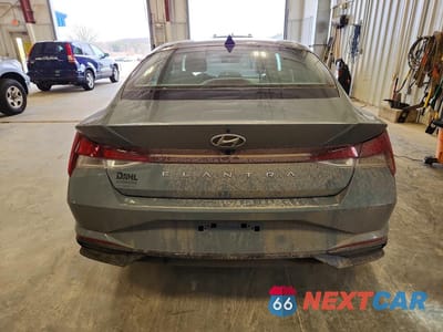 Zdjęcie 6 z 12 samochodu: 2023 HYUNDAI ELANTRA SEL VIN:KMHLM4AG8PU431527 - miniatura