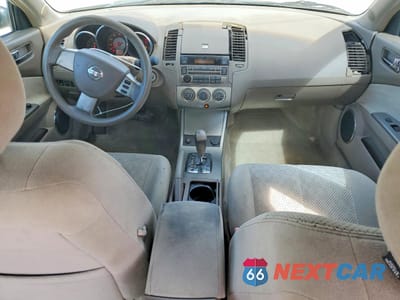 Zdjęcie 8 z 13 samochodu: 2005 NISSAN ALTIMA 2.5 VIN:1N4AL11D45N473998 - miniatura