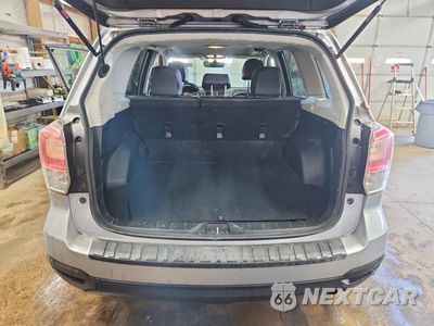 Zdjęcie 6 z 13 samochodu: 2017 SUBARU FORESTER 2.5I LIMITED VIN:JF2SJAJC1HH557759 - miniatura