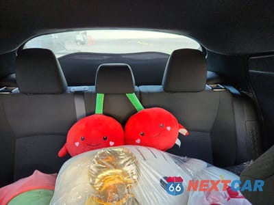 Zdjęcie 10 z 14 samochodu: 2018 TOYOTA C-HR XLE VIN:NMTKHMBX2JR043223 - miniatura