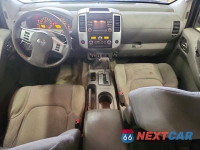 Zdjęcie 8 z 11 samochodu: 2013 NISSAN FRONTIER SV VIN:1N6AD0FV8DN741563 - miniatura