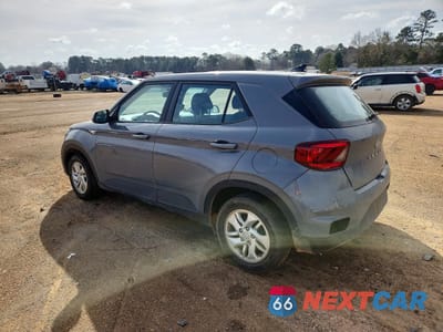 Drugie zdjęcie samochodu z przodu: 2022 HYUNDAI VENUE SE VIN:KMHRB8A36NU176393 - miniatura