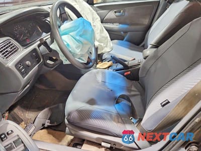 Zdjęcie 7 z 12 samochodu: 2001 TOYOTA CAMRY LE V6 VIN:4T1BF22K61U968501 - miniatura