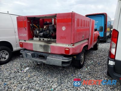 Trzecie zdjęcie samochodu z tyłu: 2017 CHEVROLET SILVERADO C2500 HD - UTILITY TRUCK VIN:1GC0CUEG7HZ205908 - miniatura