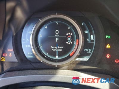 Zdjęcie 9 z 12 samochodu: 2020 LEXUS IS 350 BASE VIN:JTHGZ1B20L5036575 - miniatura