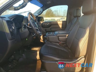 Zdjęcie 7 z 11 samochodu: 2019 CHEVROLET SILVERADO C1500 VIN:3GCNWAEH8KG291726 - miniatura