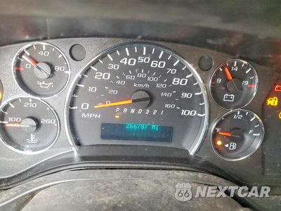 Zdjęcie 9 z 13 samochodu: 2008 CHEV EXPRESS G1500 VIN:1GCFG15X471195820 - miniatura