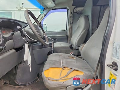 Zdjęcie 11 z 12 samochodu: 2006 FORD E350 DELIVERY VAN VIN:1FTSE34L46HB44015 - miniatura