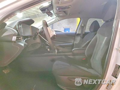 Zdjęcie 7 z 13 samochodu: 2024 HYUNDAI ELANTRA HYBRID BLUE VIN:KMHLM4DJ6RU105087 - miniatura