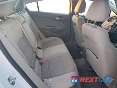 Zdjęcie 10 z 12 samochodu: 2017 CHEVROLET CRUZE LT VIN:1G1BE5SM8H7280947 - miniatura