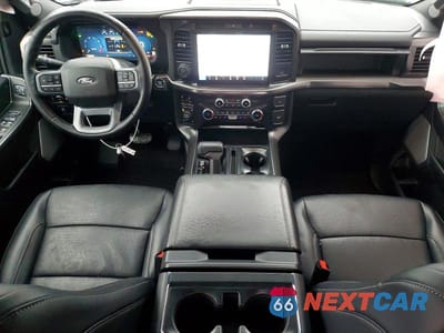 Zdjęcie 8 z 12 samochodu: 2025 FORD F150 LARIAT VIN:1FTFW5LD1SFC57608 - miniatura