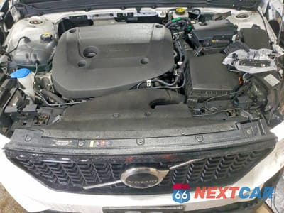 Zdjęcie 11 z 13 samochodu: 2024 VOLVO XC40 PLUS VIN:YV4L12UL4R2314324 - miniatura