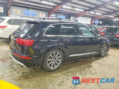 Trzecie zdjęcie samochodu z tyłu: 2017 AUDI Q7 PRESTIGE VIN:WA1VAAF74HD003639 - miniatura