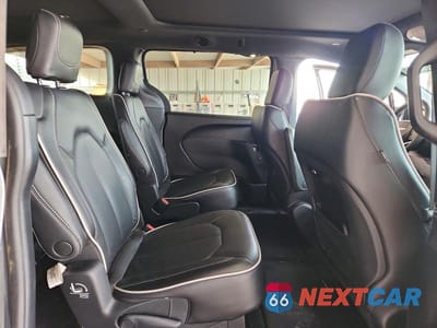 Zdjęcie 11 z 13 samochodu: 2023 CHRYSLER PACIFICA LIMITED VIN:2C4RC3GG0PR589912 - miniatura