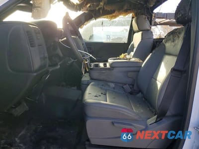 Zdjęcie 7 z 11 samochodu: 2023 CHEVROLET SILVERADO MEDIUM DUTY VIN:1HTKHPVK3PH565720 - miniatura