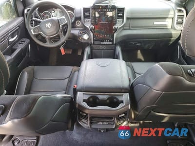 Zdjęcie 8 z 12 samochodu: 2026 RAM 1500 LARAMIE VIN:1C6SRFJP8TN175768 - miniatura
