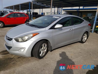 2013 HYUNDAI ELANTRA GLS KMHDH4AE0DU583899 - główne zdjęcie licytacji z USA - miniatura