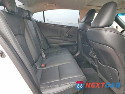 Zdjęcie 10 z 13 samochodu: 2020 LEXUS ES 300H VIN:58AD21B18LU011644 - miniatura