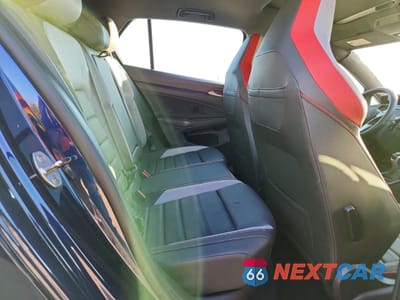 Zdjęcie 10 z 13 samochodu: 2024 VOLKSWAGEN GTI SE VIN:WVW2A7CDXRW199632 - miniatura