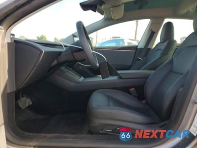 Zdjęcie 7 z 11 samochodu: 2025 TESLA MODEL 3 VIN:5YJ3E1EA3SF014100 - miniatura