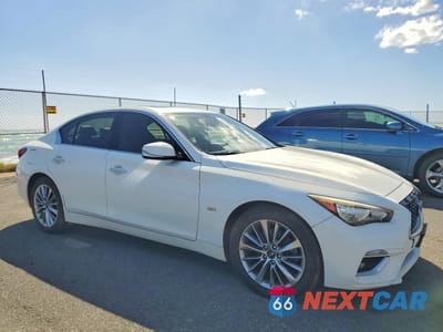 Czwarte zdjęcie samochodu z boku: 2018 INFINITY Q50 LUXE VIN:JN1EV7AR5JM611085 - miniatura