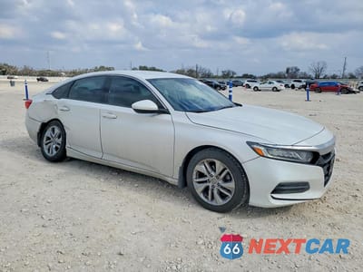 Czwarte zdjęcie samochodu z boku: 2018 HONDA ACCORD LX VIN:1HGCV1F18JA246425 - miniatura